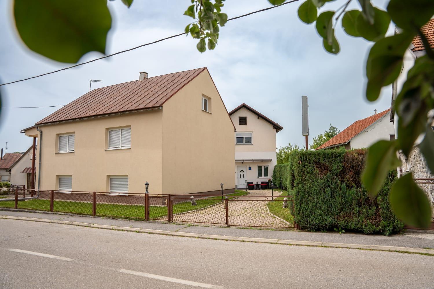 Apartman Mihovil Gospić Eksteriør billede
