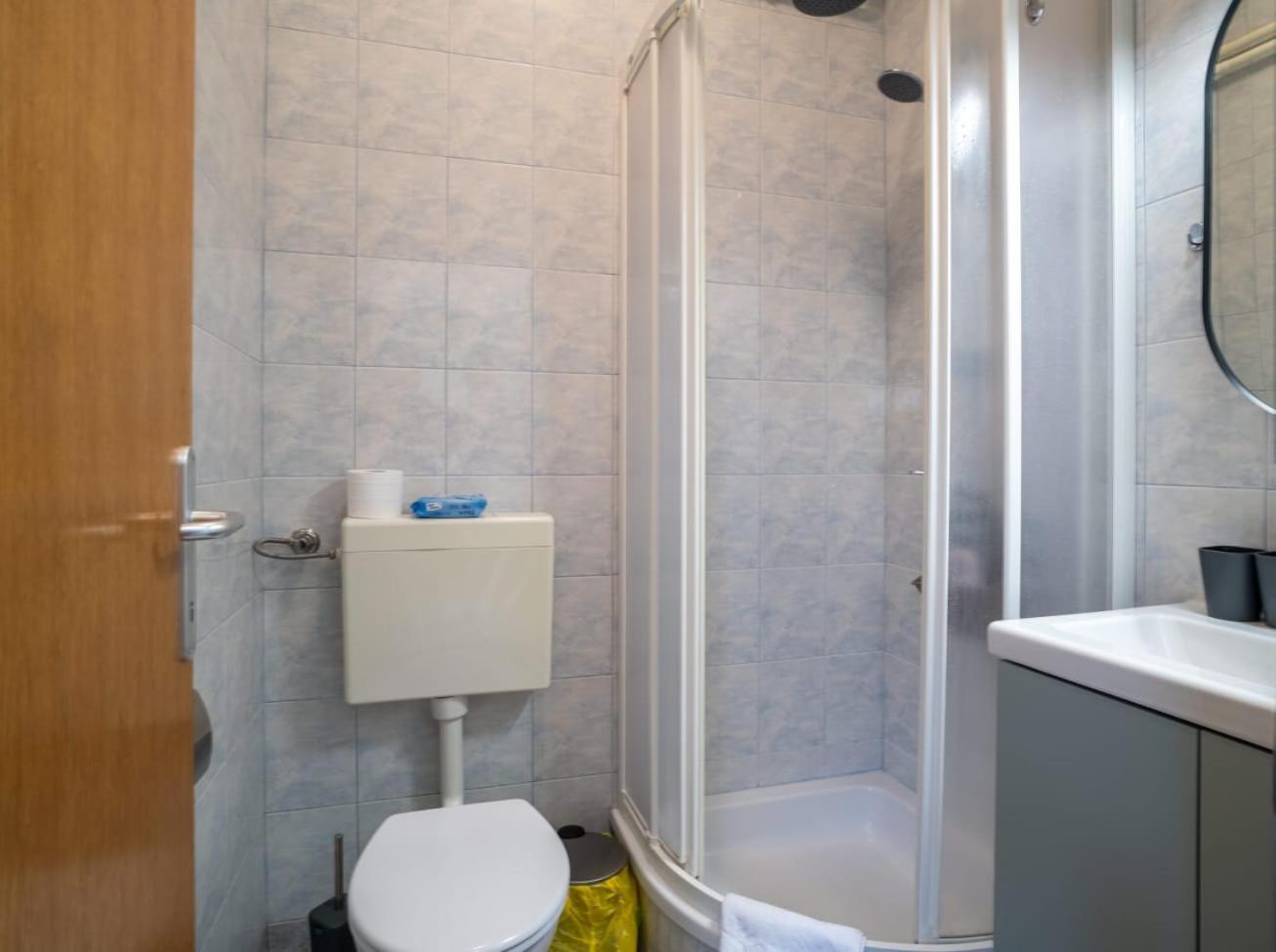 Apartman Mihovil Gospić Eksteriør billede